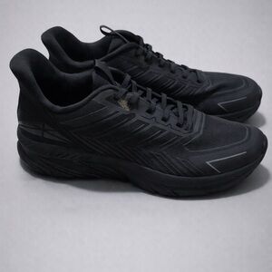 All Swift men’s black sneakers